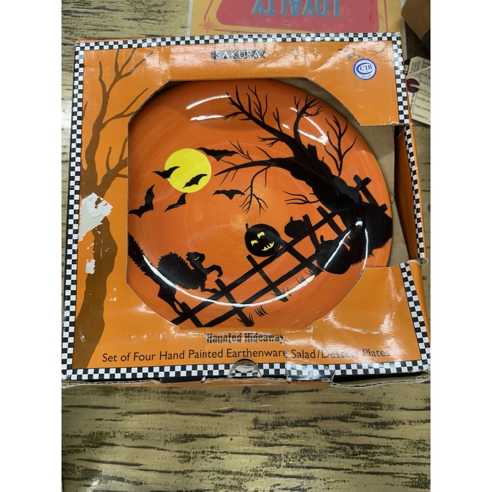 Set of 4 Halloween Sakura Haunted Hideaway Ceramic Salad Desert Plates Orange 8"